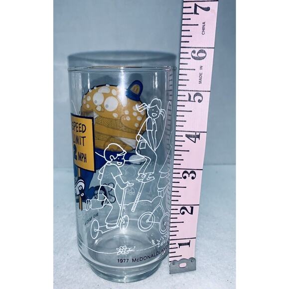 Vtg McDonalds 1977 Officer Big Mac Glass McDonaldand Action Series Collection - Picture 7 of 7